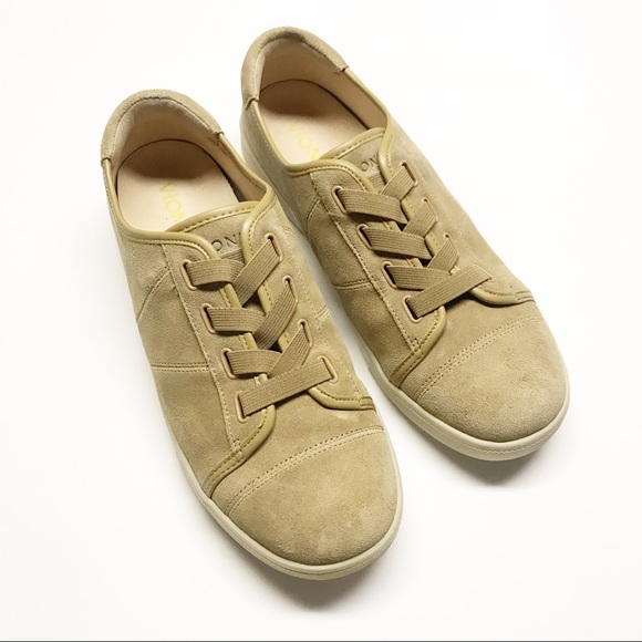 vionic jean comfort sneakers